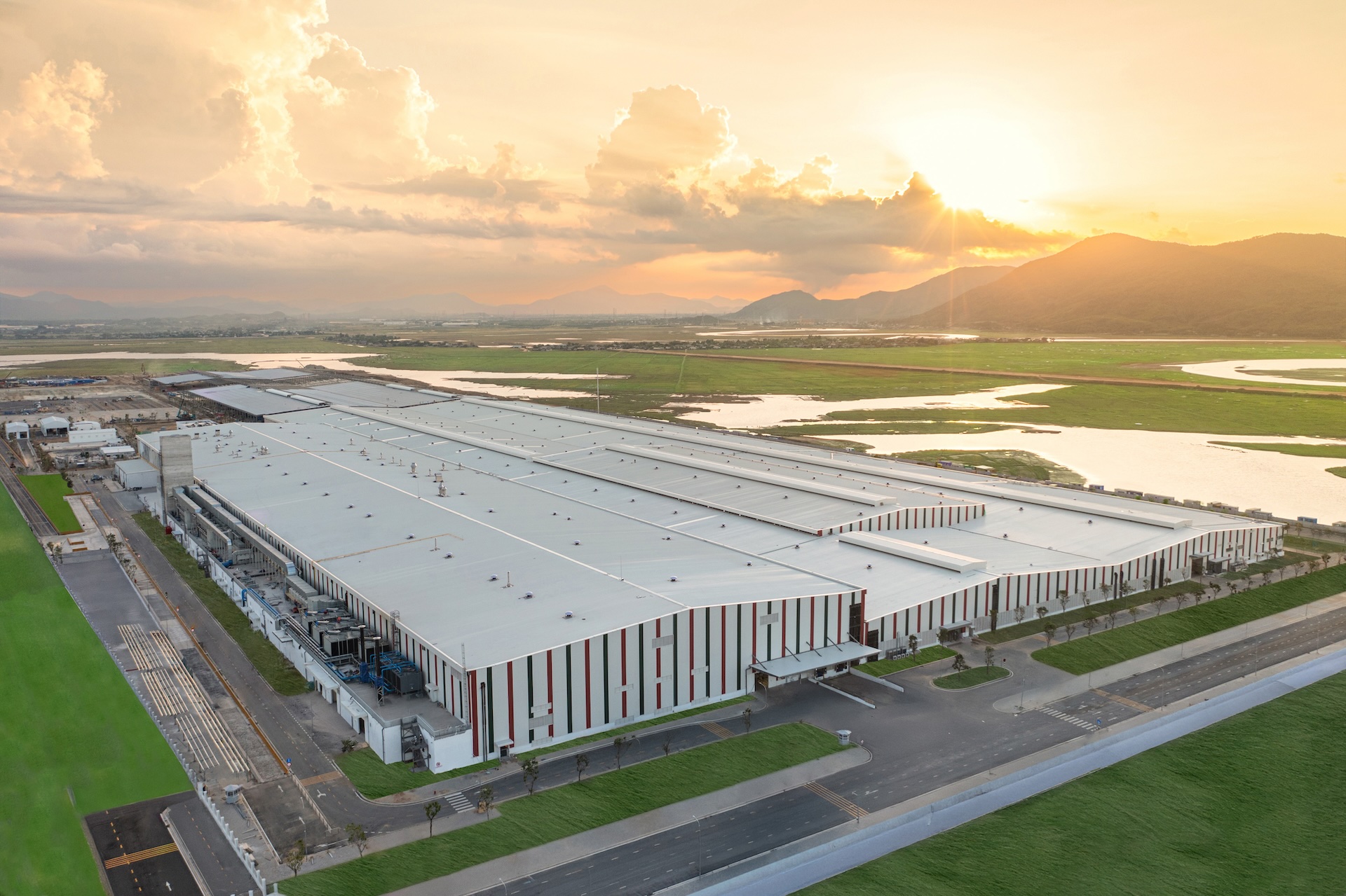 CNC - Legal Journey with the VinFast Electric Vehicle Manufacturing Plant in Ha Tinh Province