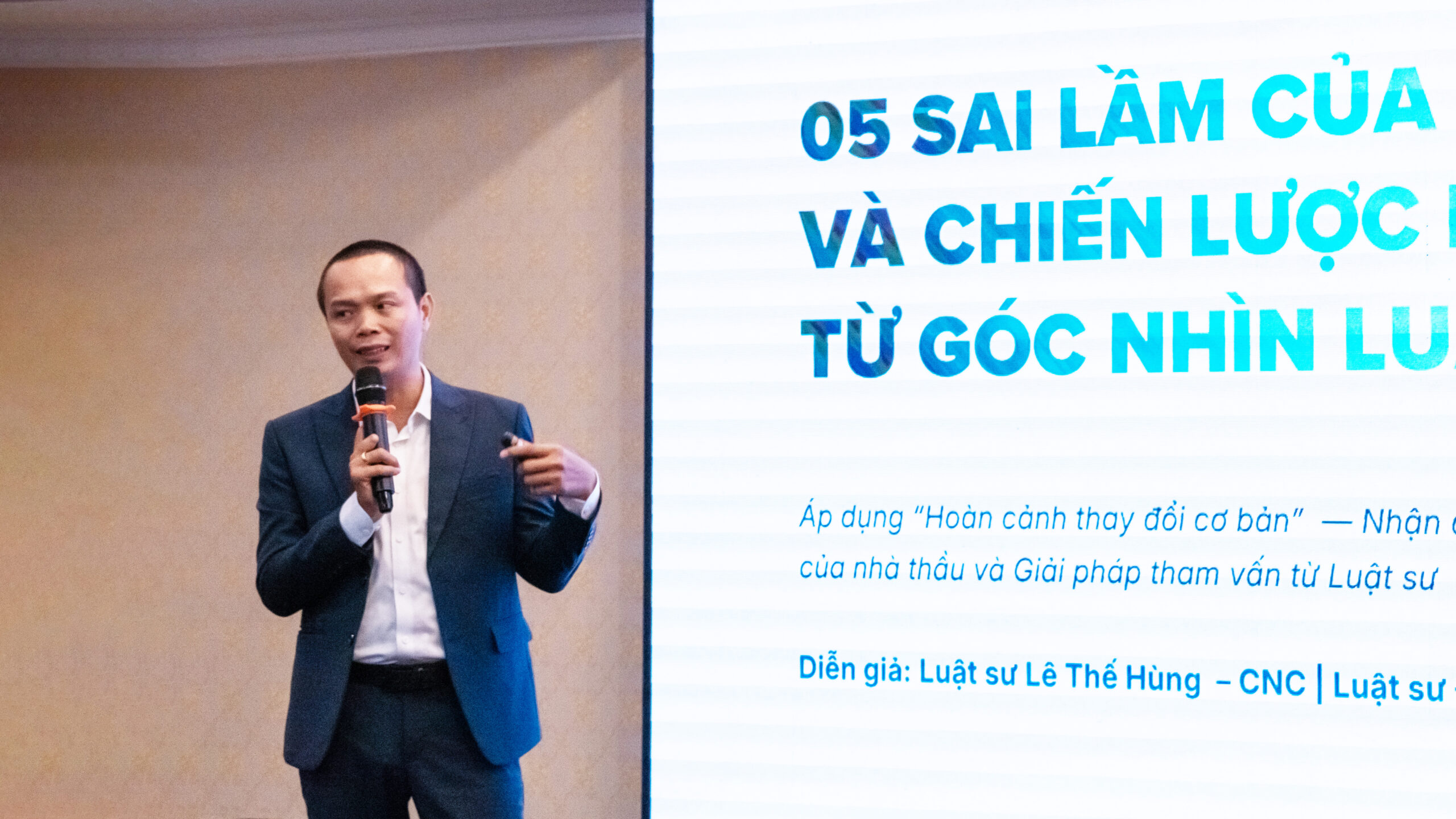 Ong Ngo Quang Thanh tai Workshop Bat kha khang hay Hoan canh thay doi co ban trong hop dong xay dung